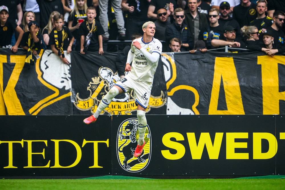 Robbie Ure efter AIK-segern: ”Vackert att se alla i blått och svart”